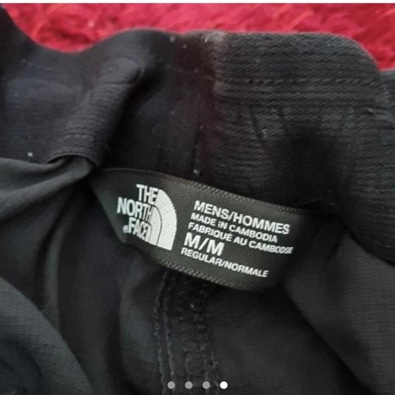 Selling these mens north face pants. Size medium.... - Depop