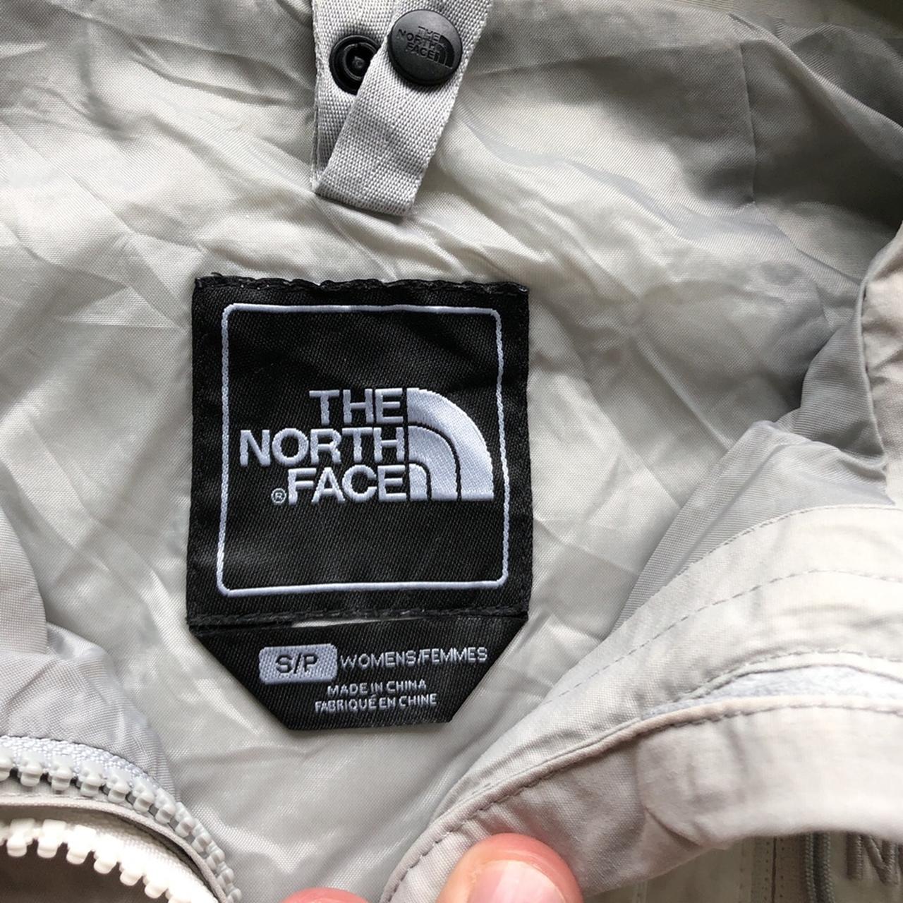 The North Face (TNF) two-tone jacket // Men’s XS /... - Depop