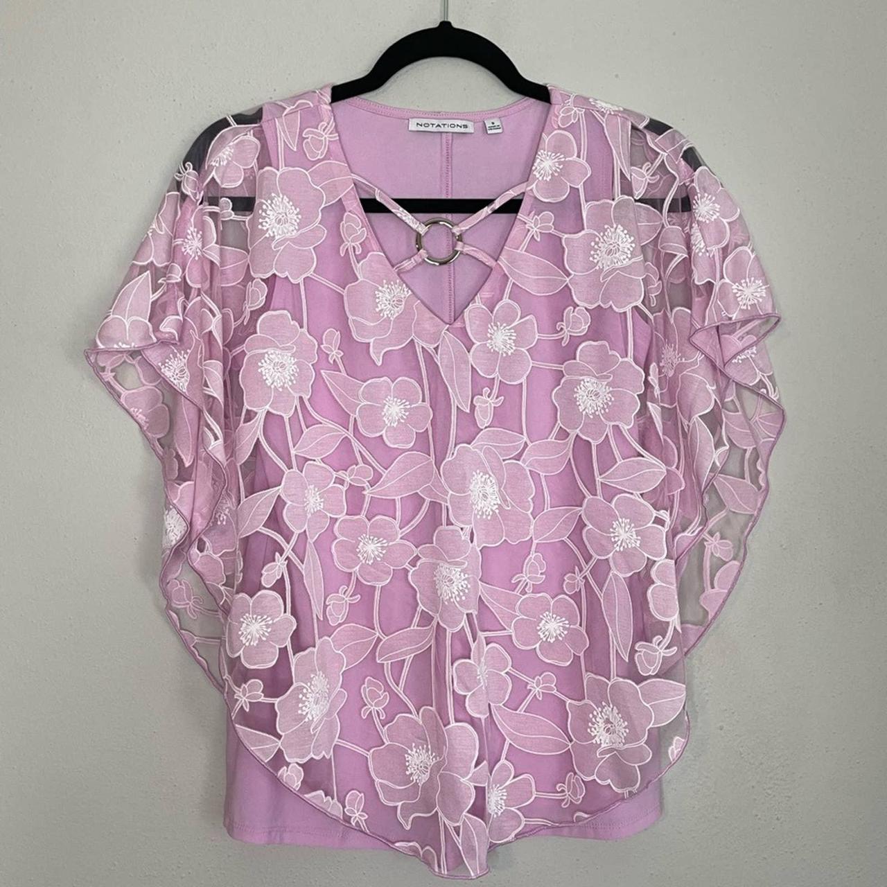 Product Image 2 - Size small

This blouse is stunning