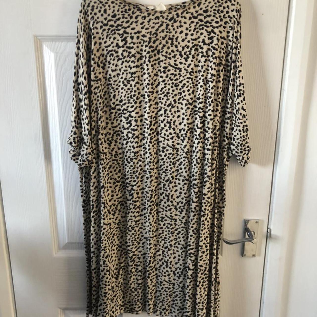 H&M leopard print dress. Size 16 but would fit sizes... - Depop