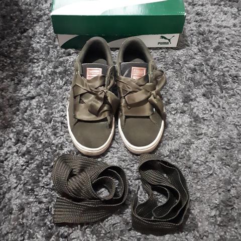 Olive green and 2025 rose gold pumas