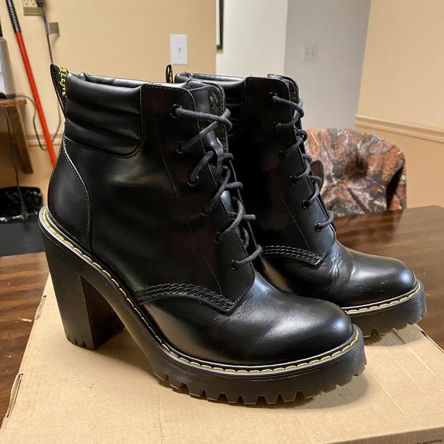 パーティを彩るご馳走や Dr. Martens Persephone ブーツ UK ブーツ