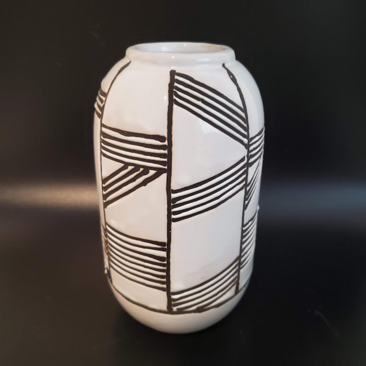 Product Image 1 - Pier 1 White Black Tribal