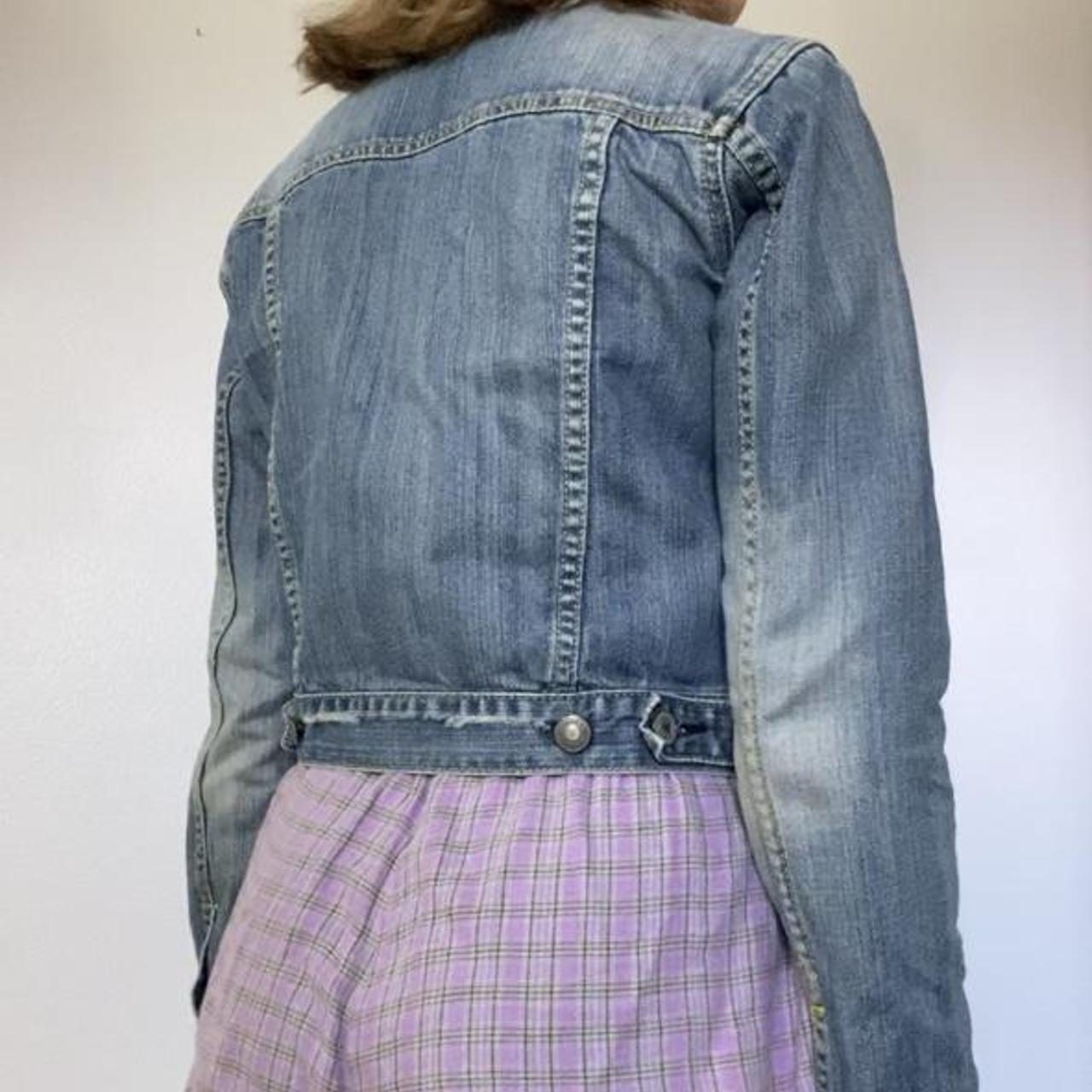 Thrifted 2000s American Eagle cropped jean jacket.... Depop