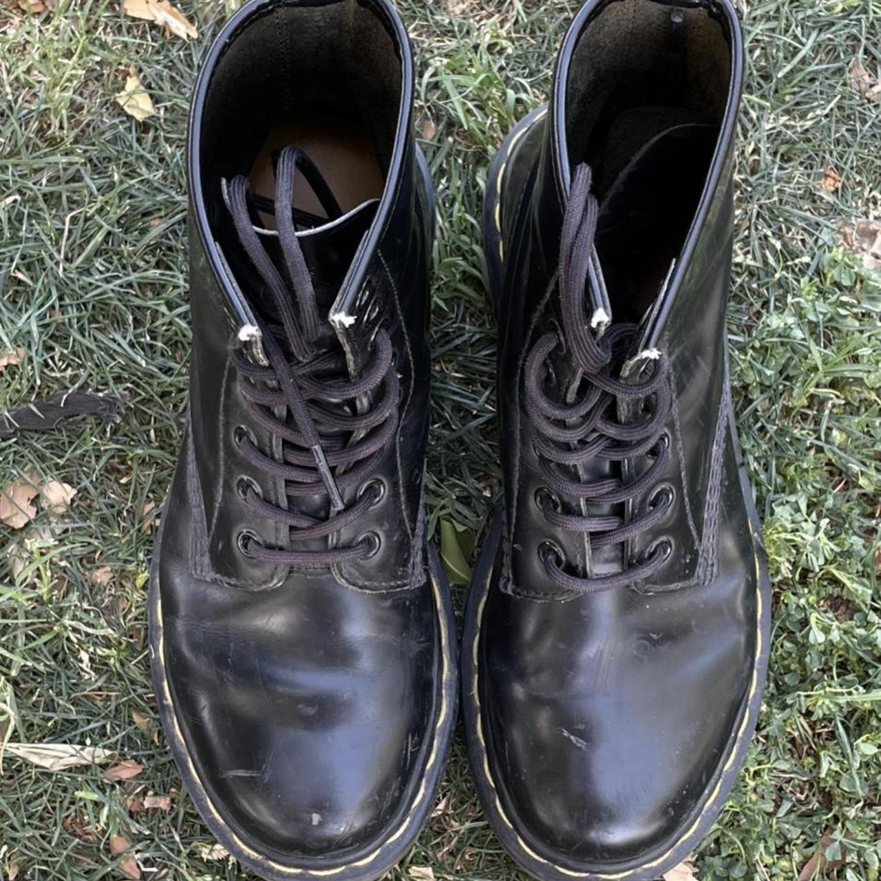 used doc martens size 7 women's