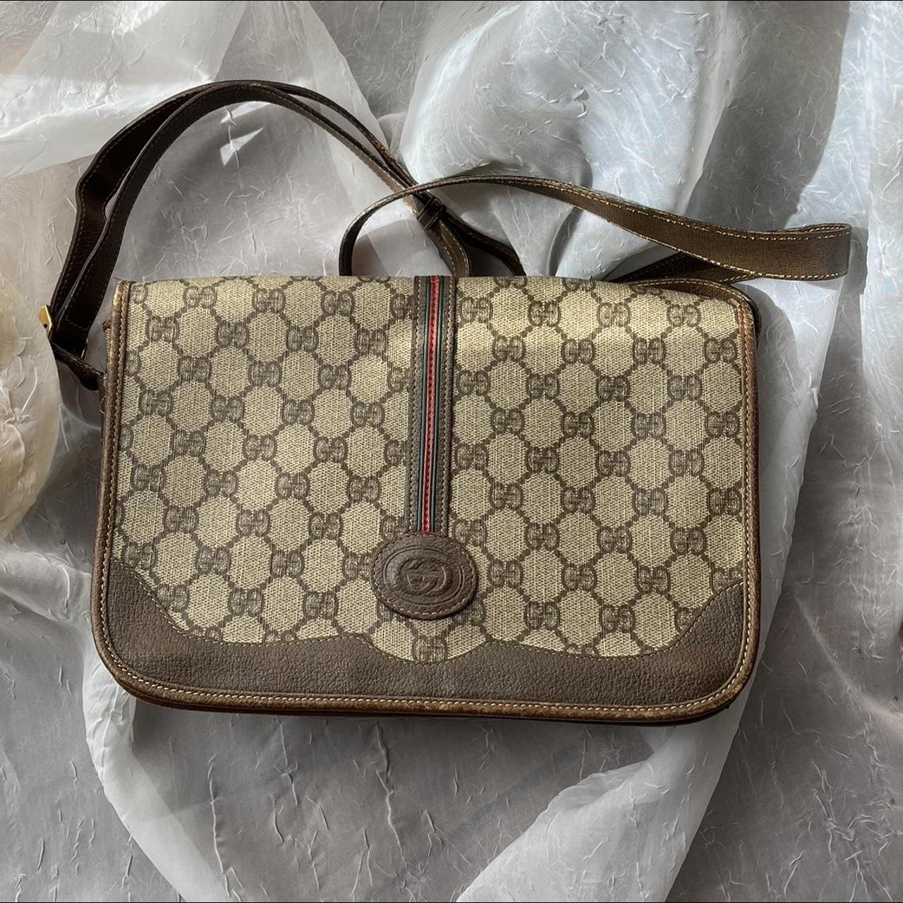 Gucci GG messenger new with tags :) Style ‎474137 - Depop