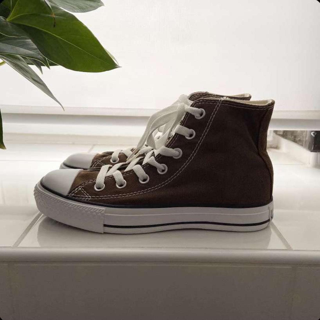 Chocolate converse high clearance tops