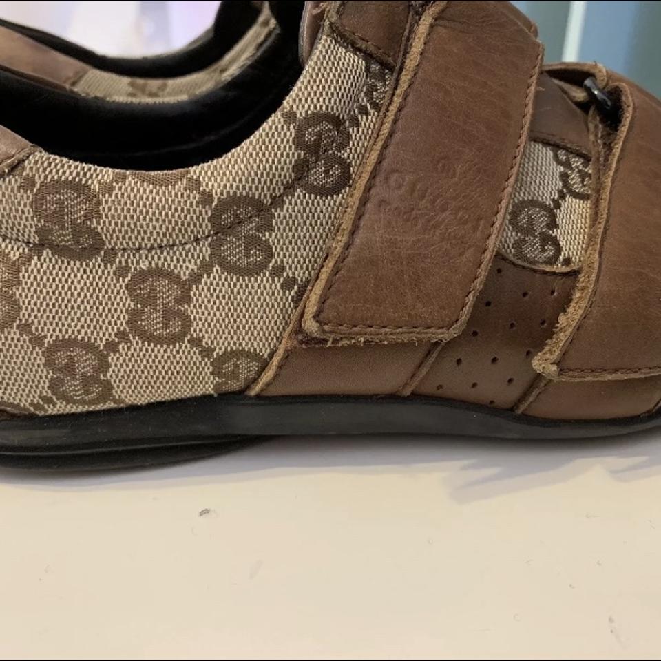 scarpe gucci con strappo