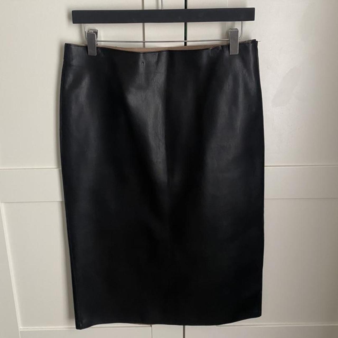 Zara Women's Black Skirt | Depop