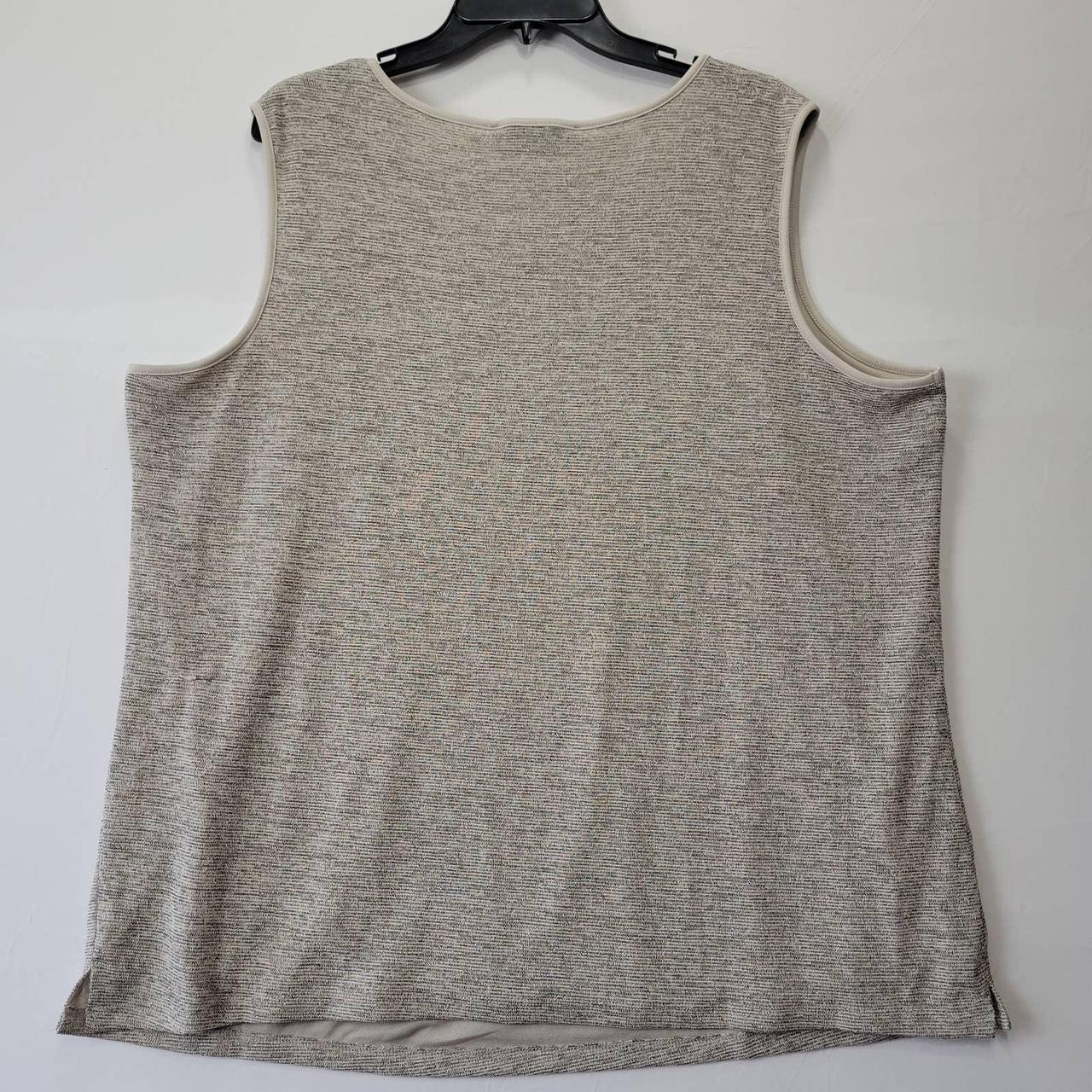 jones studio sleeveless tops