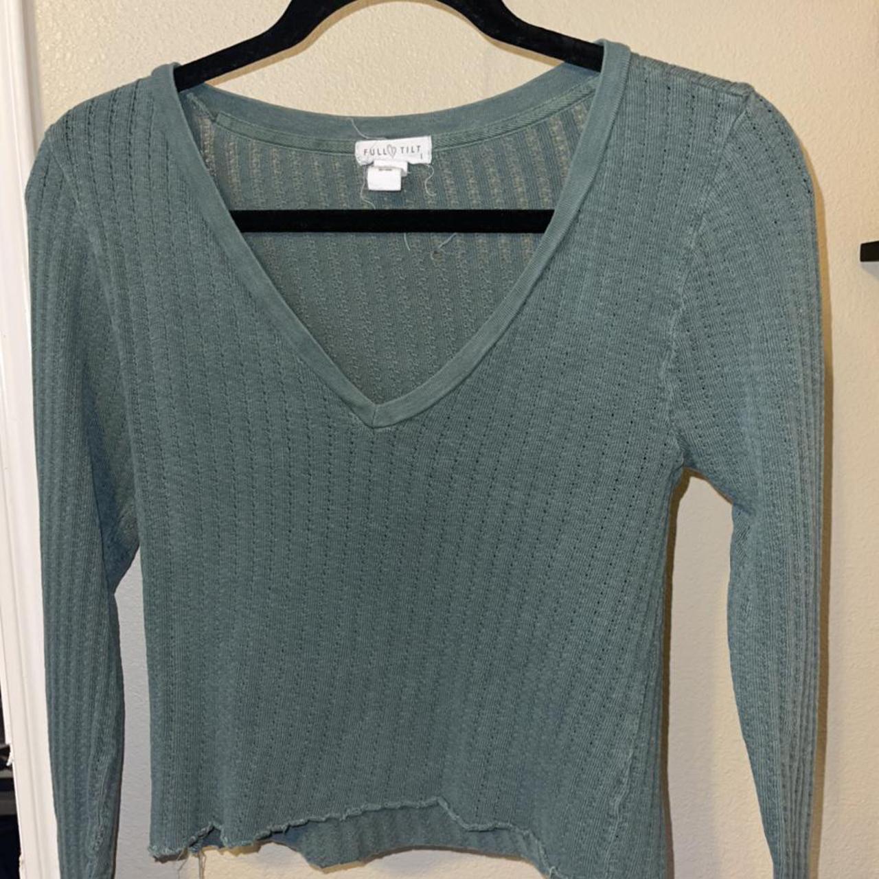 Tillys Women's Crop-top | Depop