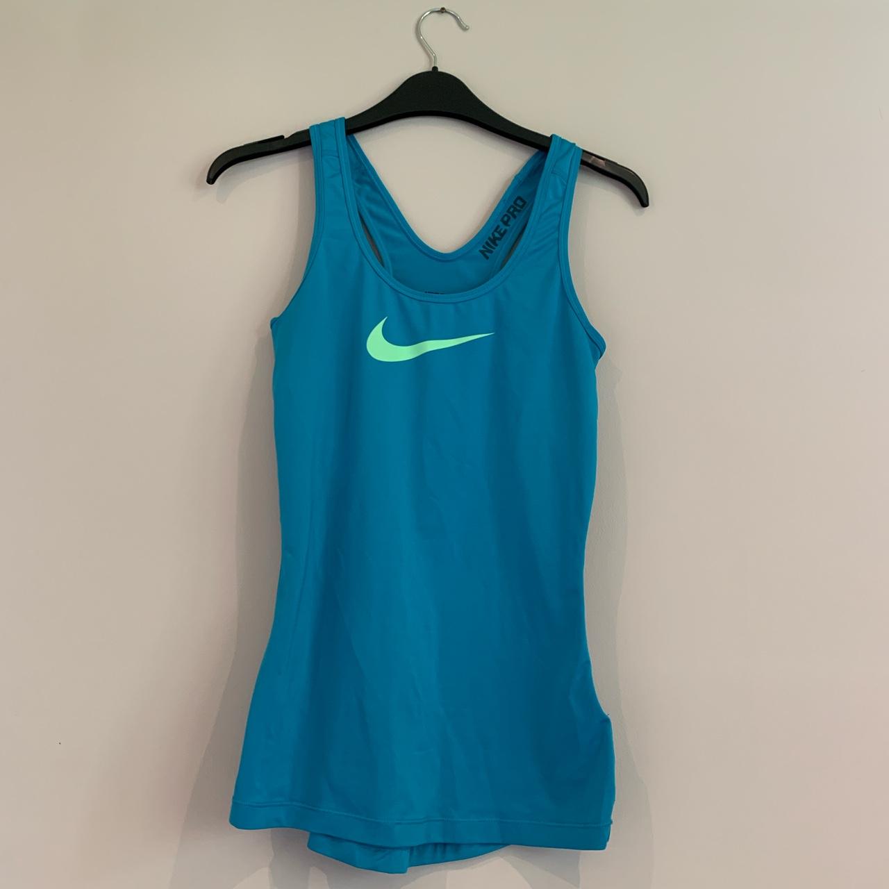 nike pro vest womens
