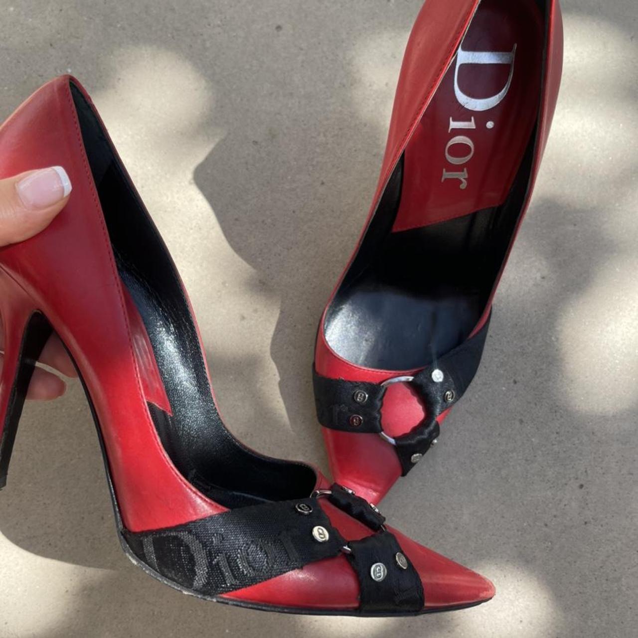 Dior best sale red heels