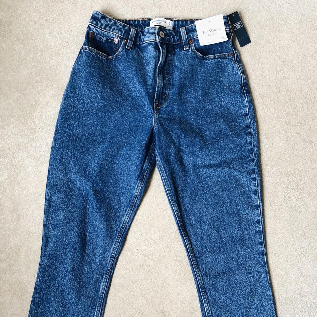 Abercrombie & Fitch High Rise Jeans 29 8R (size... Depop