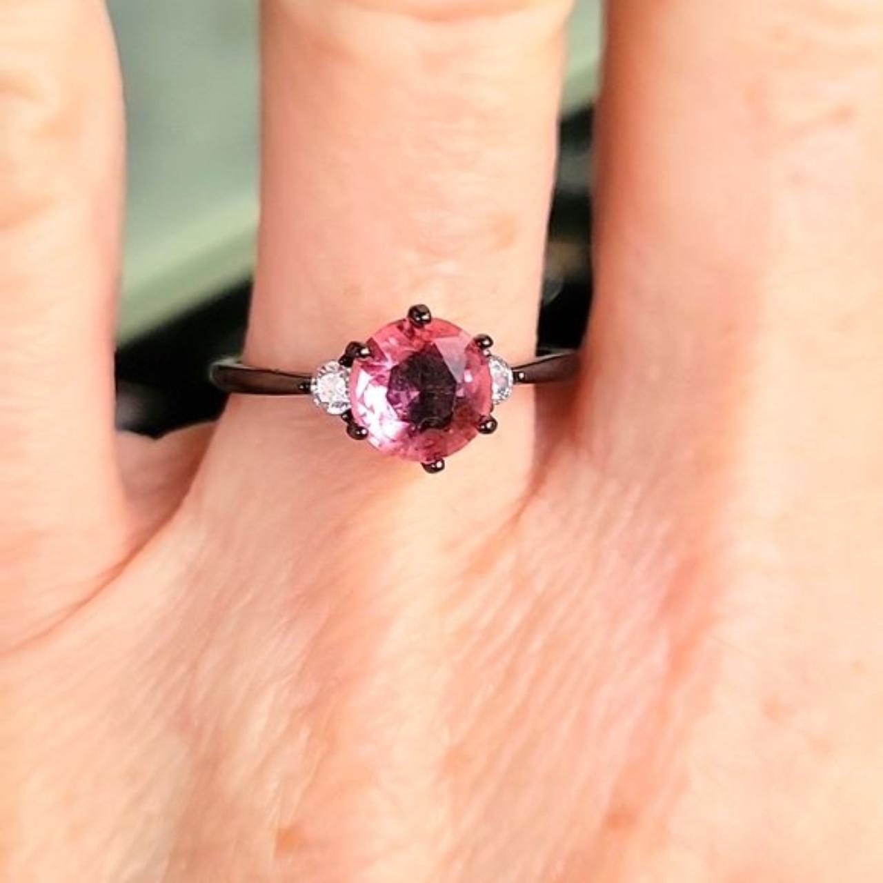 Fragrant Jewels Black Ring w Pink Swarovski Crystal... Depop