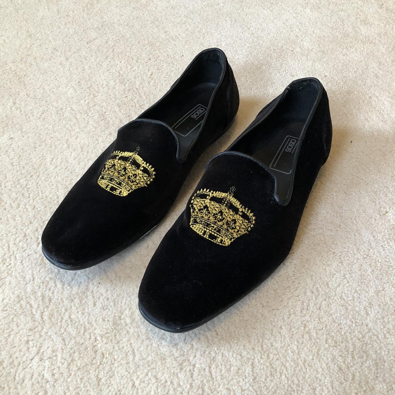 ASOS men’s black velvet loafers with crown - Depop