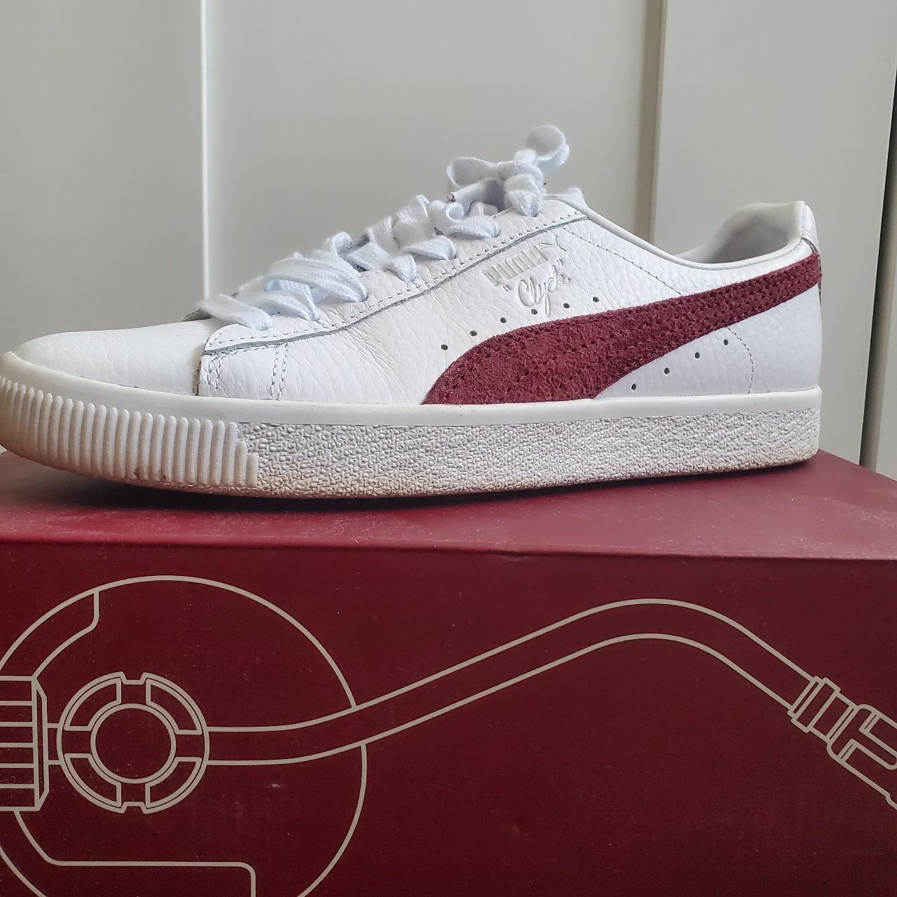 Puma Men's Burgundy and White Trainers | Depop