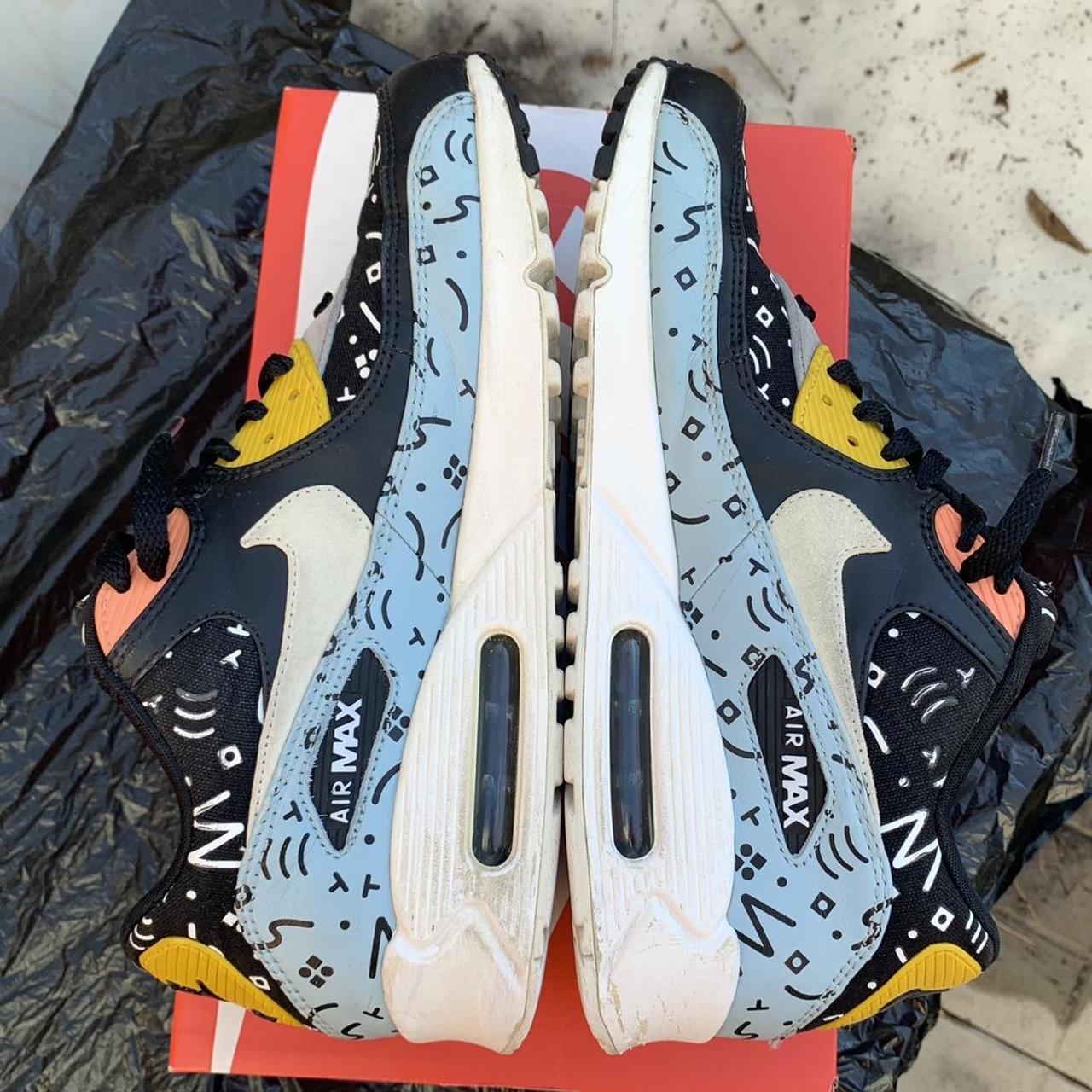 Air max 90 random scribbles on sale