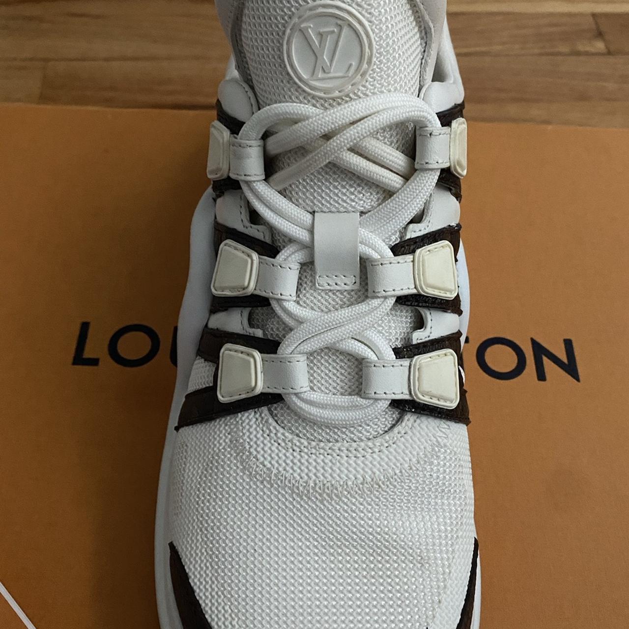 Receipt of LV trainers. - Depop