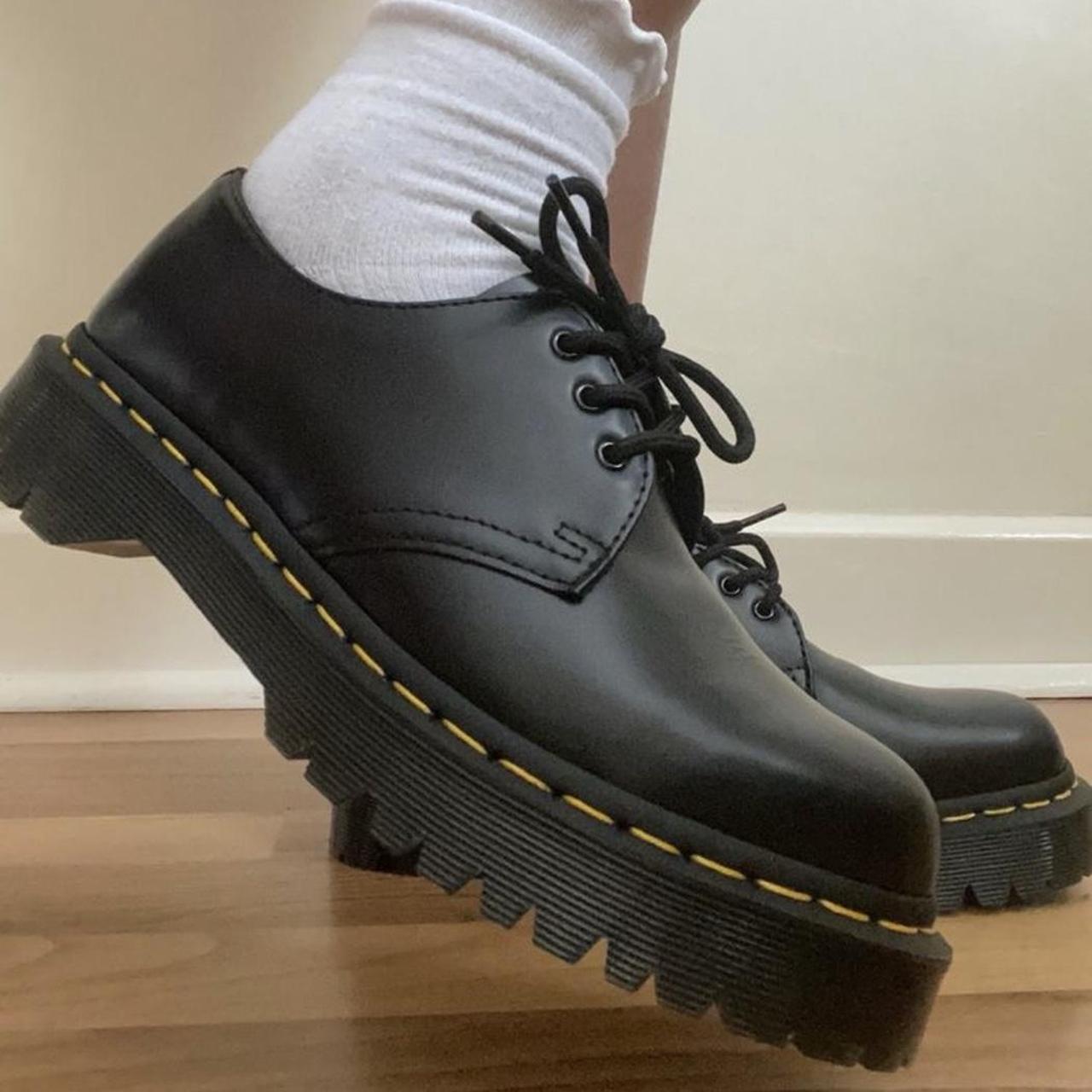 dr martens 1491