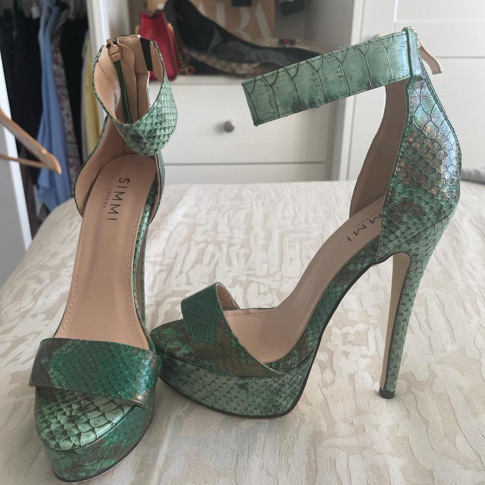 Simmi hot sale snakeskin heels