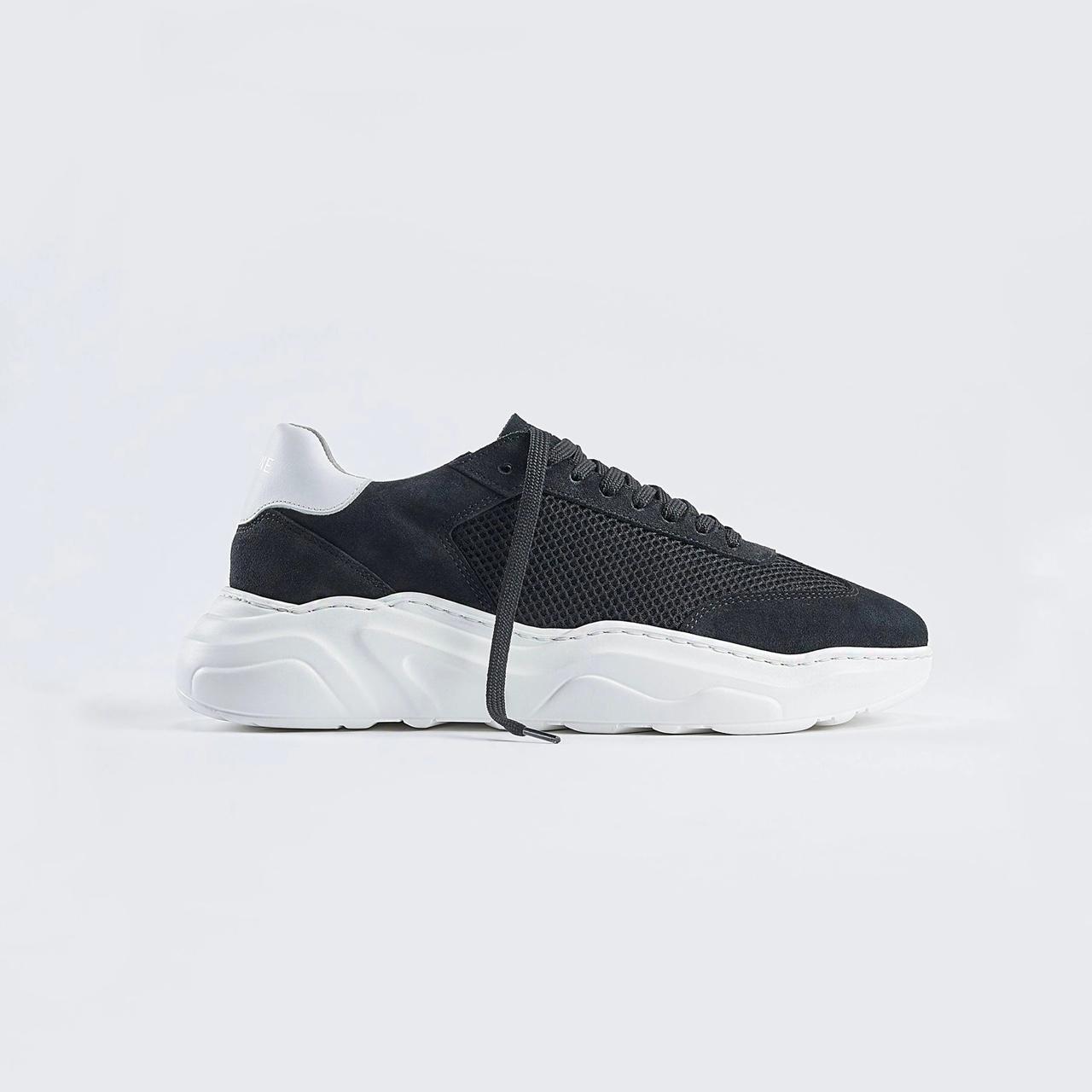 arne womens trainers