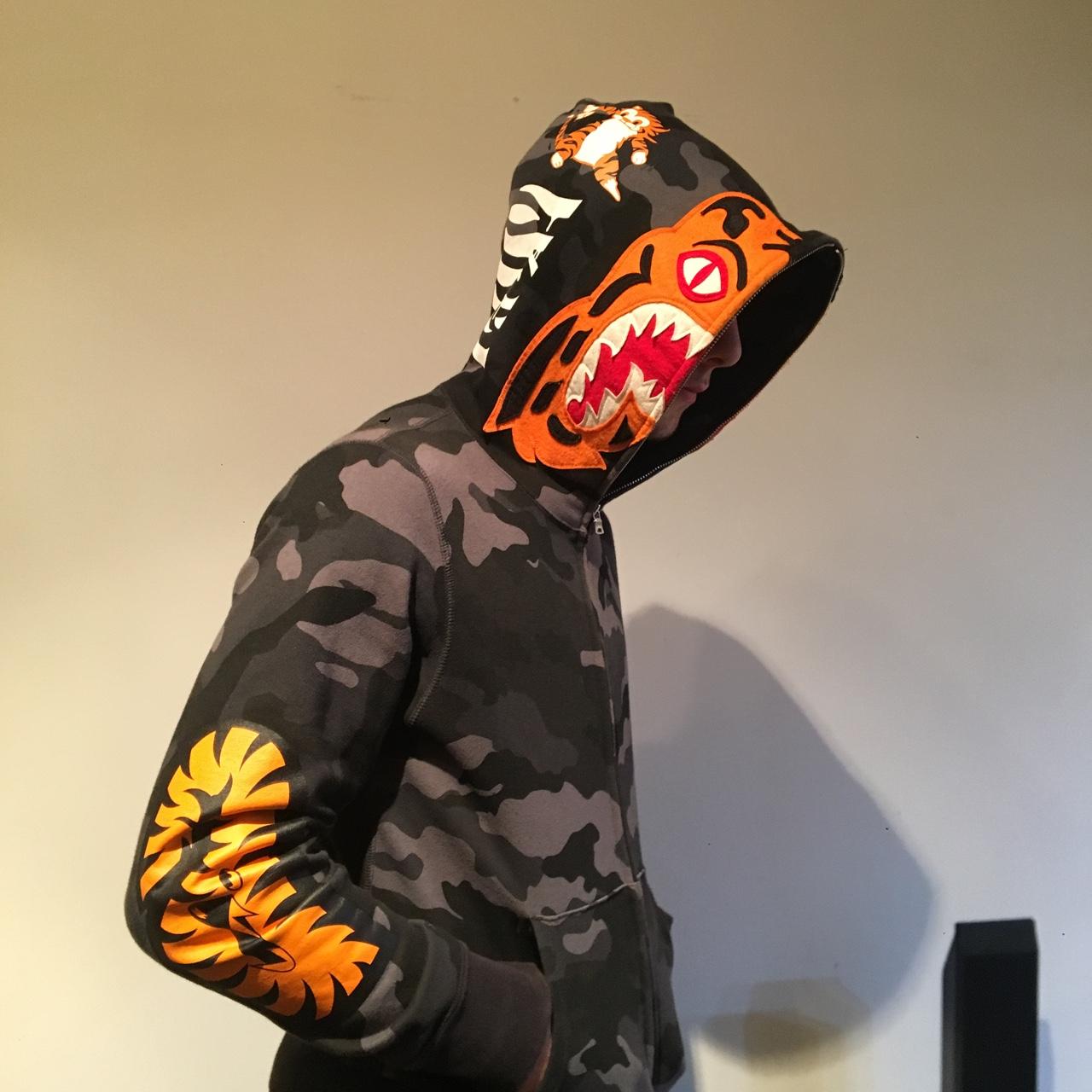 Bape black clearance tiger hoodie