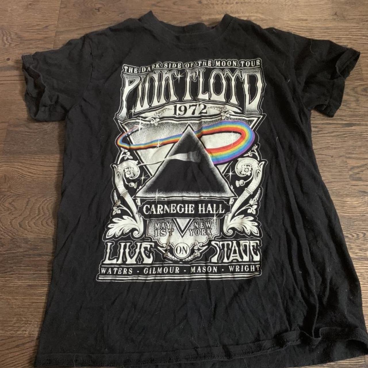 Official pink floyd merchandise. Design on front on… - Depop