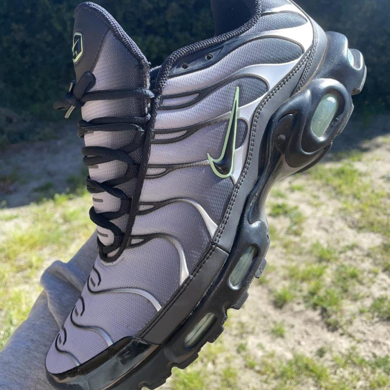 air max plus phantom