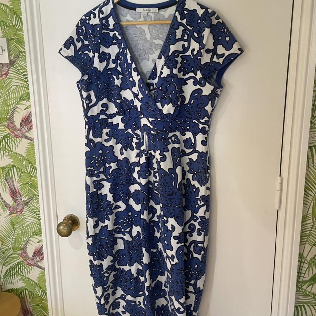 Vintage blue and white summer dress with fab... - Depop