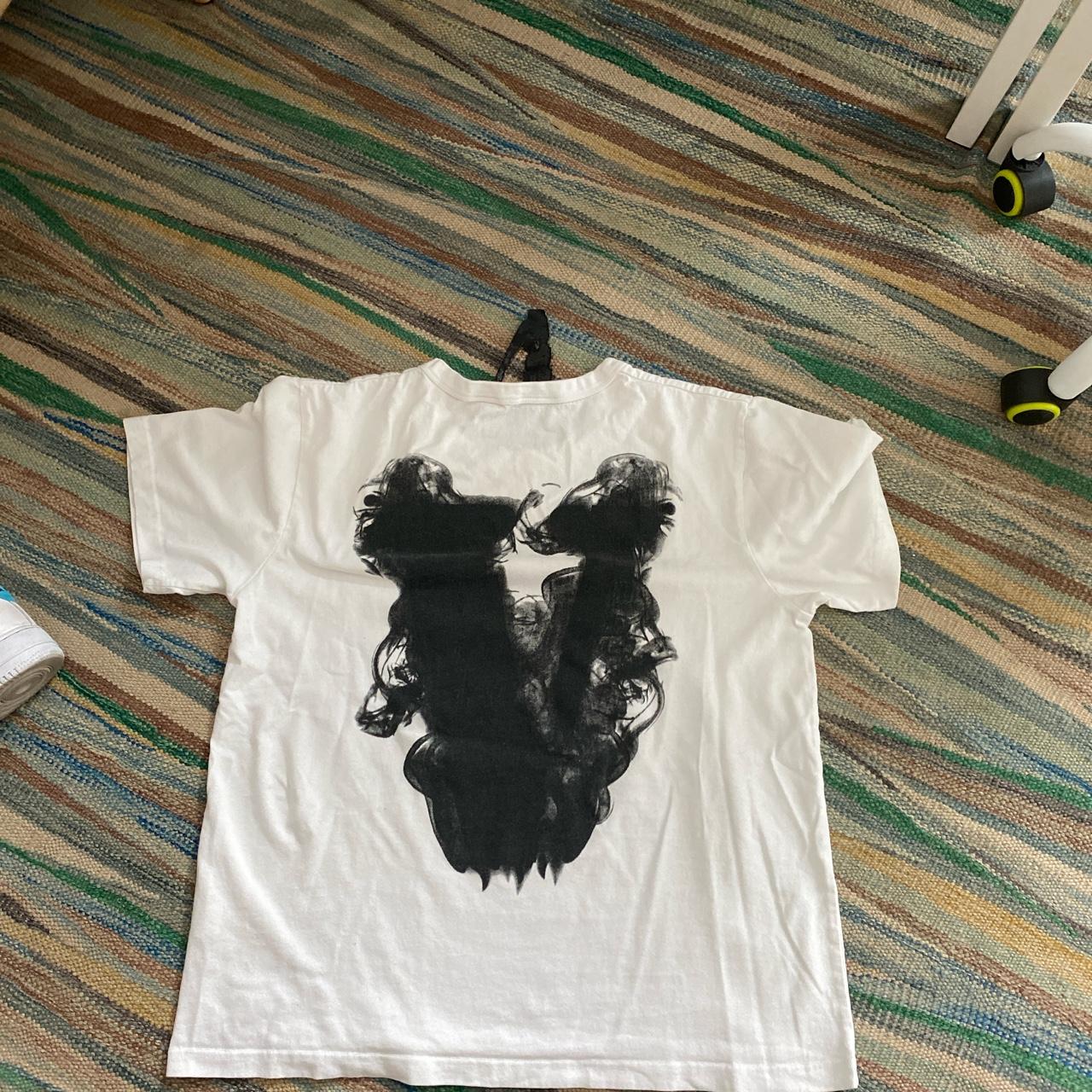 VLONE newest No Smoke Tee , Brand new with tags !