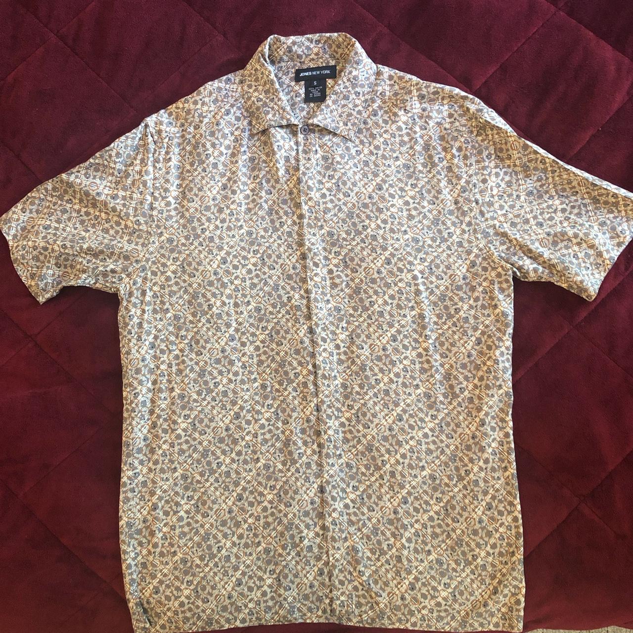 Jones New York Men’s Polo Style Button Up from Early... - Depop