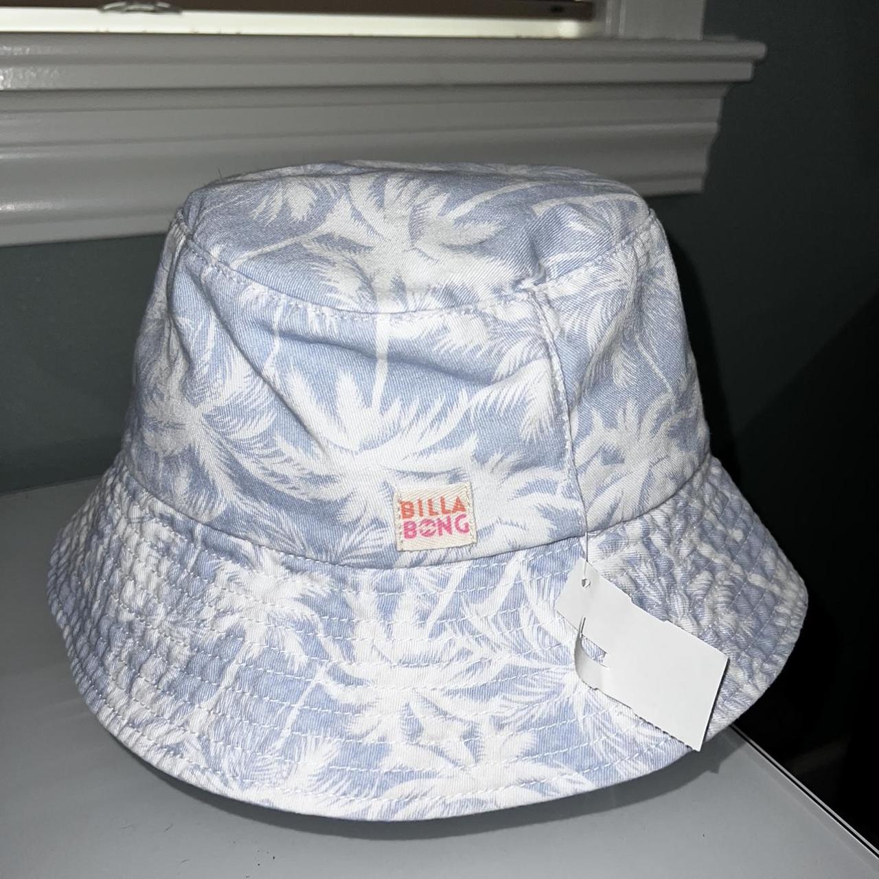 Brand New BillaBong Bucket hat. brand new, one size Depop