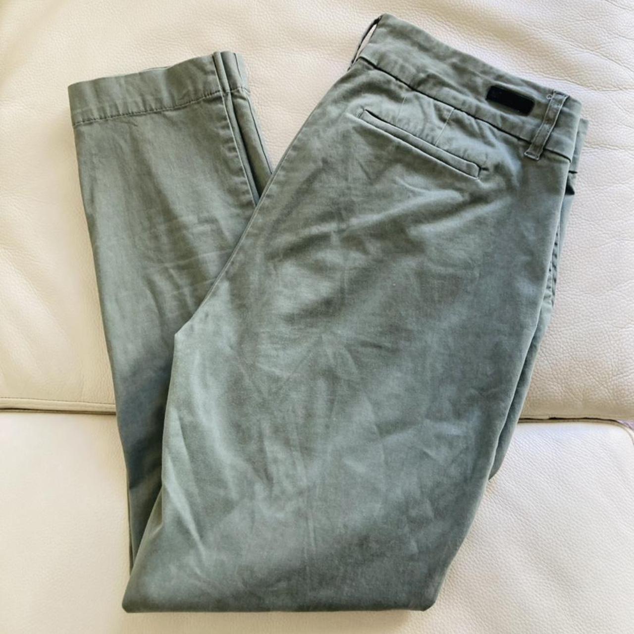 Women's Green Trousers | Depop