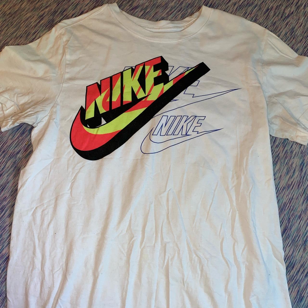 No stains white Nike shirt 🖤 - Depop