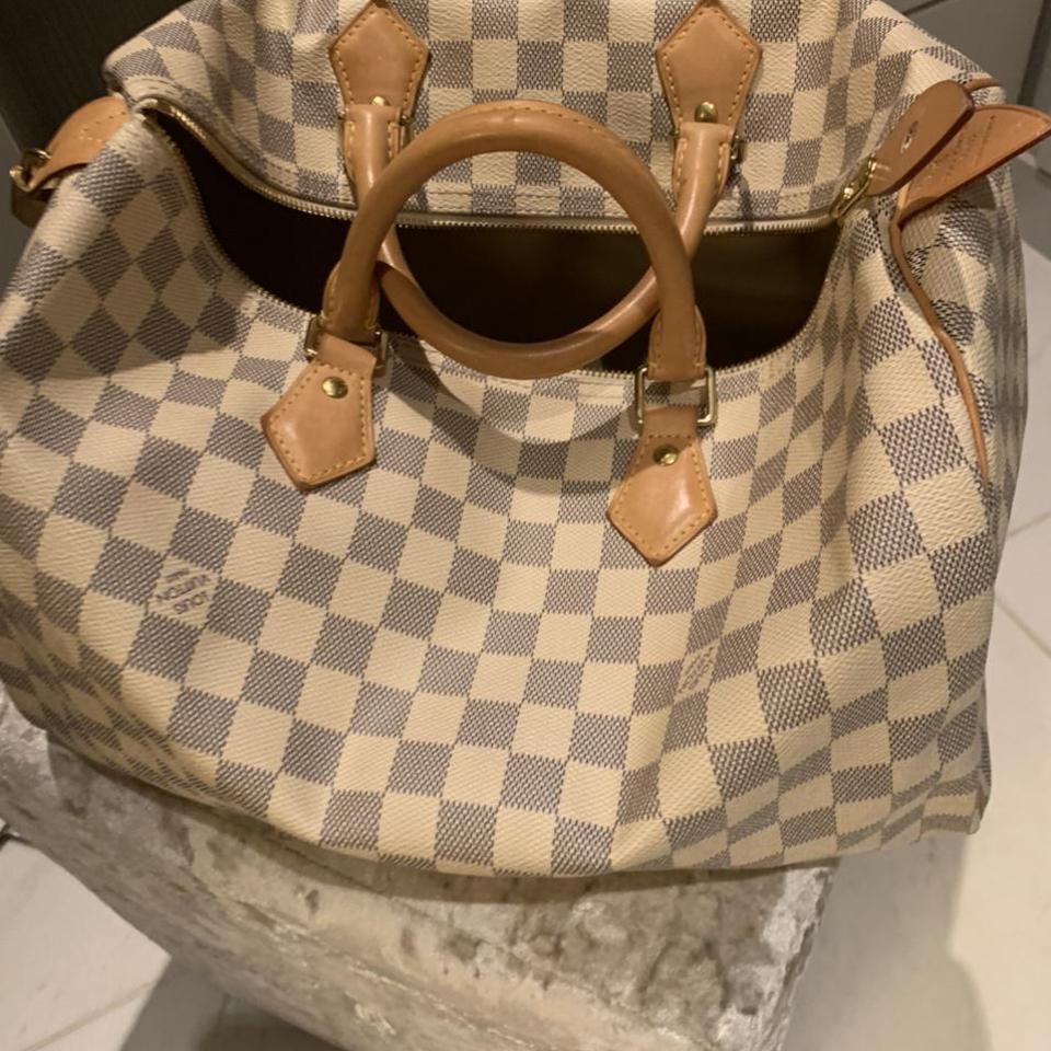Very Vintage Louis Vuitton Bucket bag. 💯 authentic, - Depop