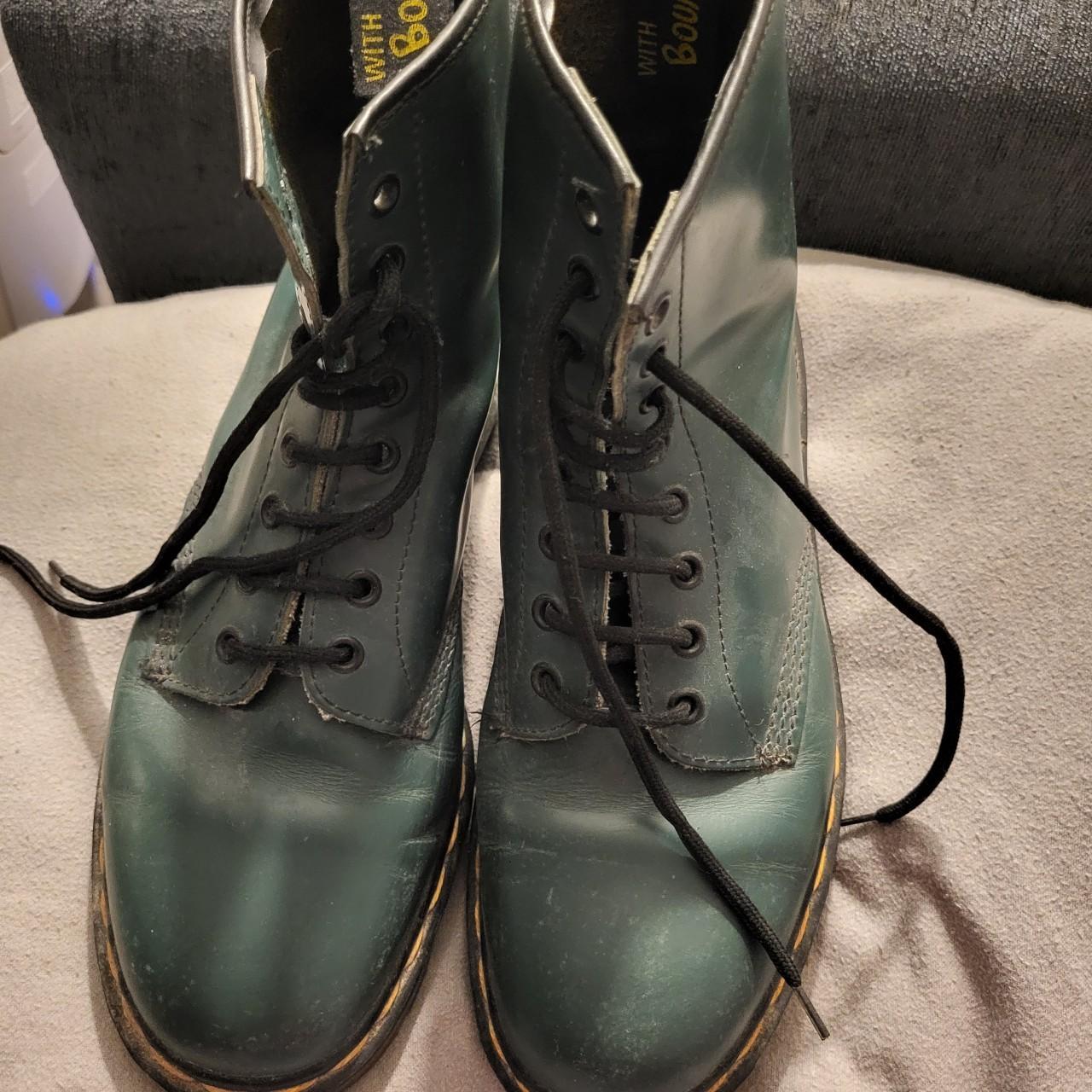 dr martens green vintage