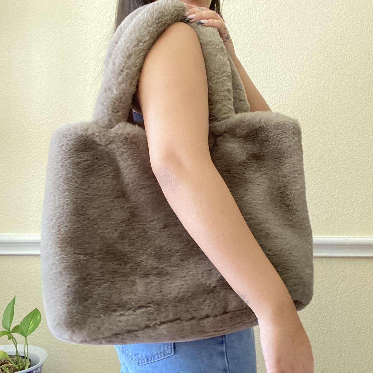 fluffy tote bag depop