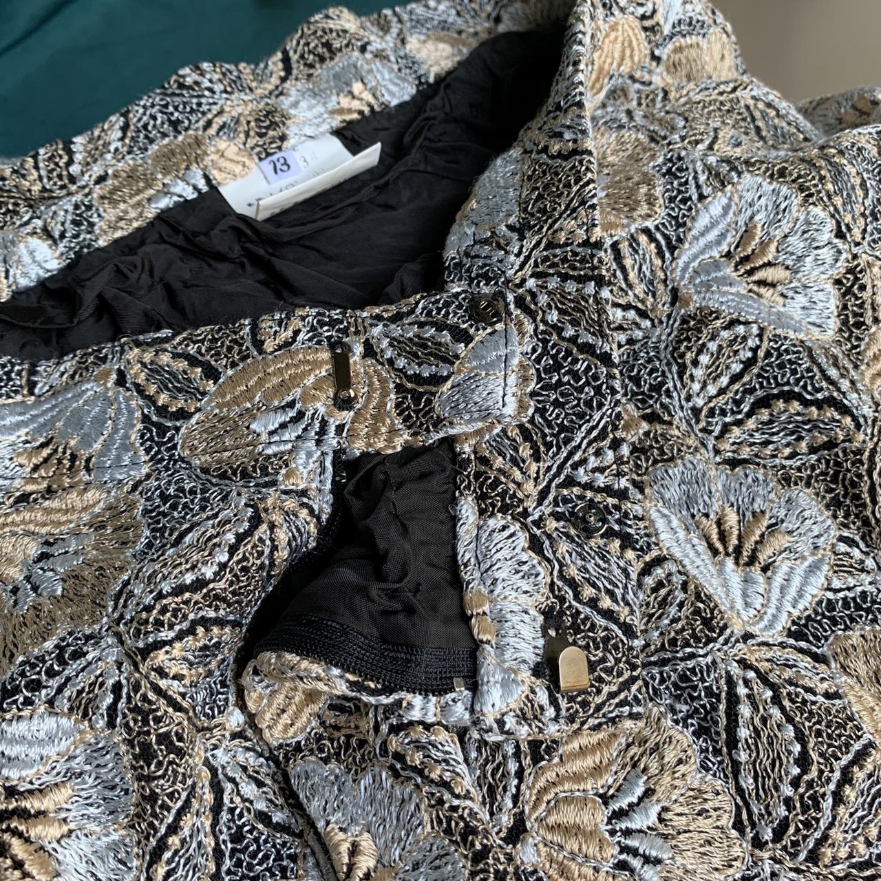 Women's Silver and Gold Skirt (2)