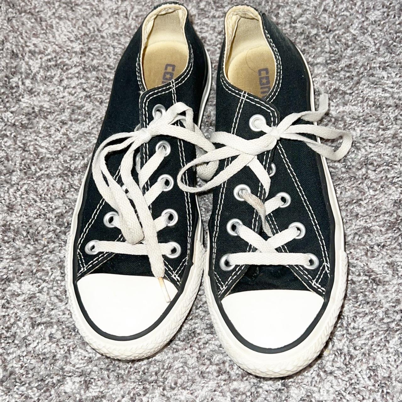 white canvas converse size 6