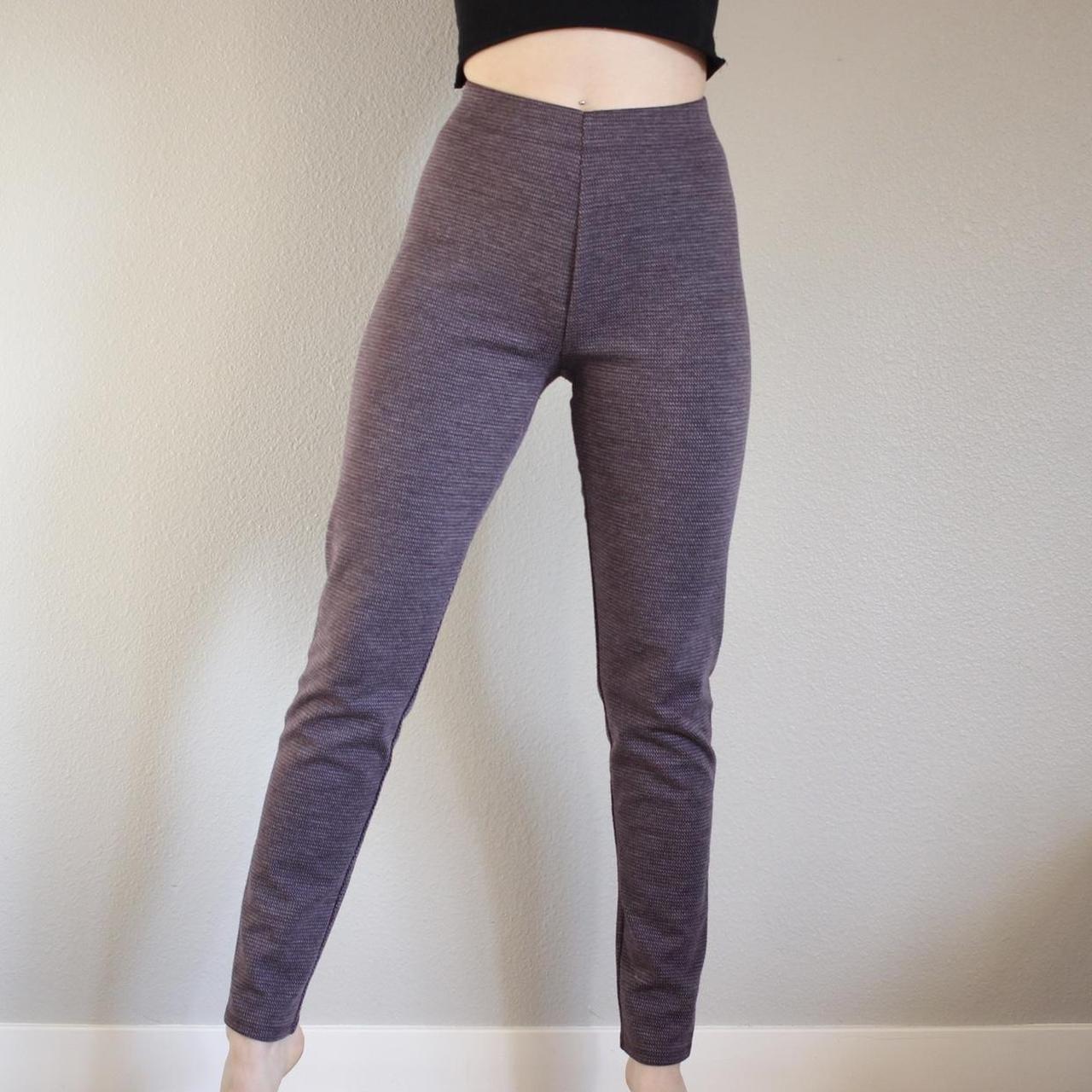 Nice thick warm leggings. EUC size small. Cable knit - Depop