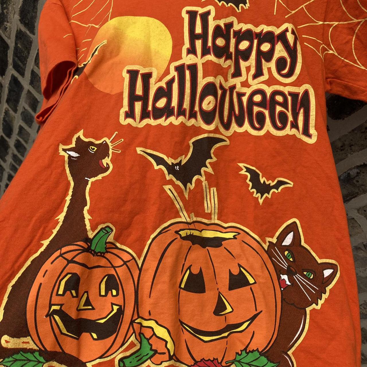 Jack O'Lantern t-shirt by Happy Halloween - Depop