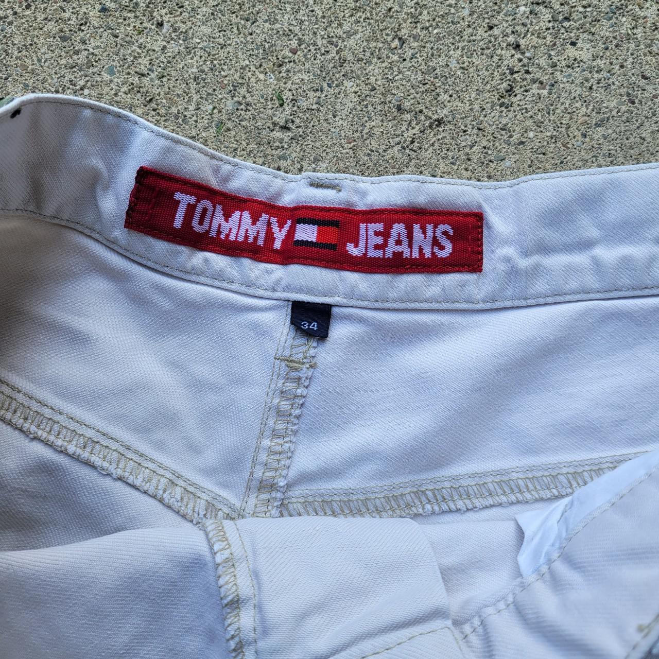Cool pair of Tommy Hilfiger shorts in a men's 34 .... - Depop