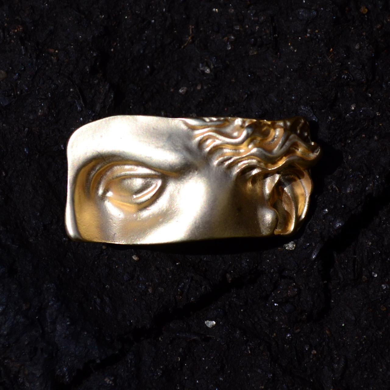Women's Gold Jewellery