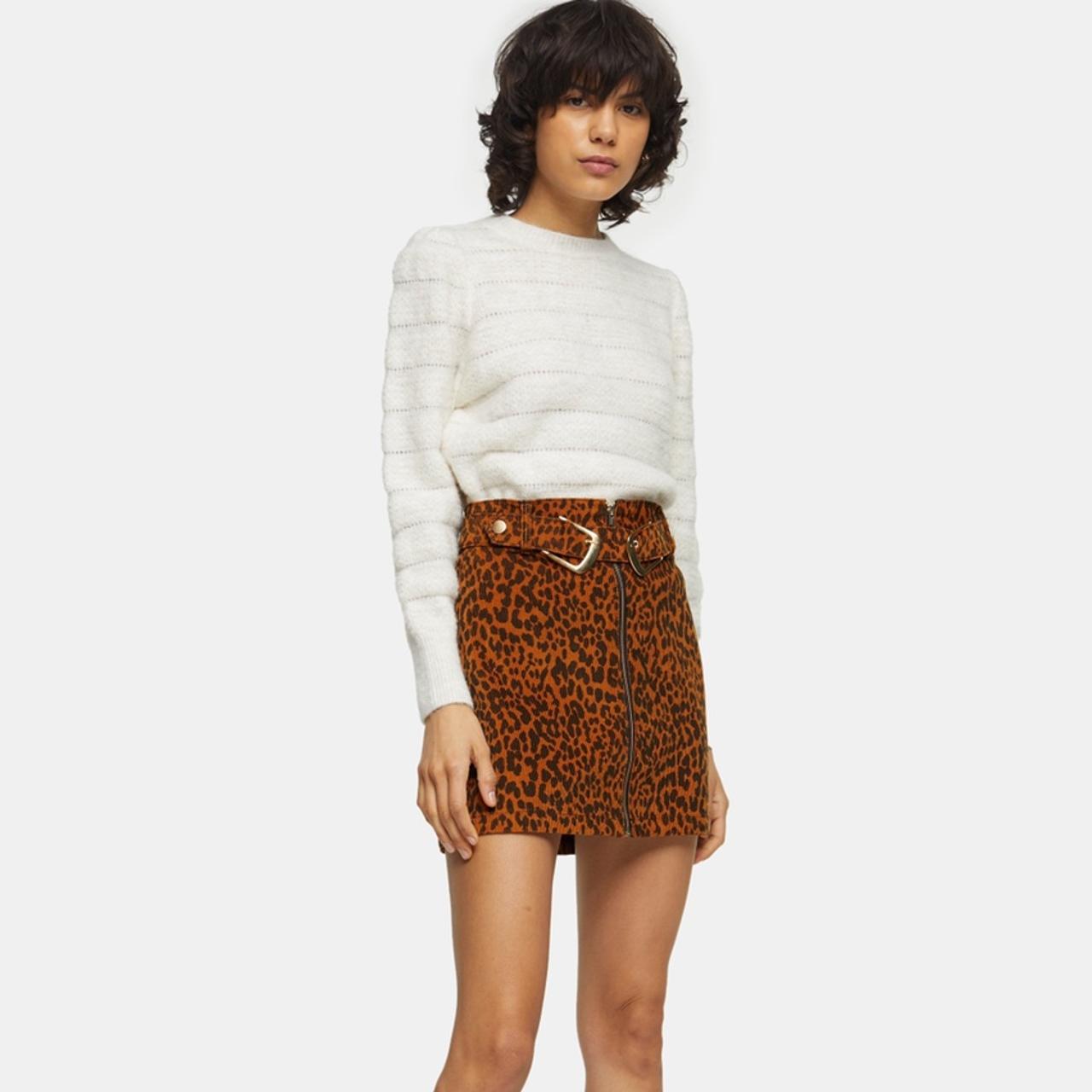 Topshop leopard print corduroy skirt fits