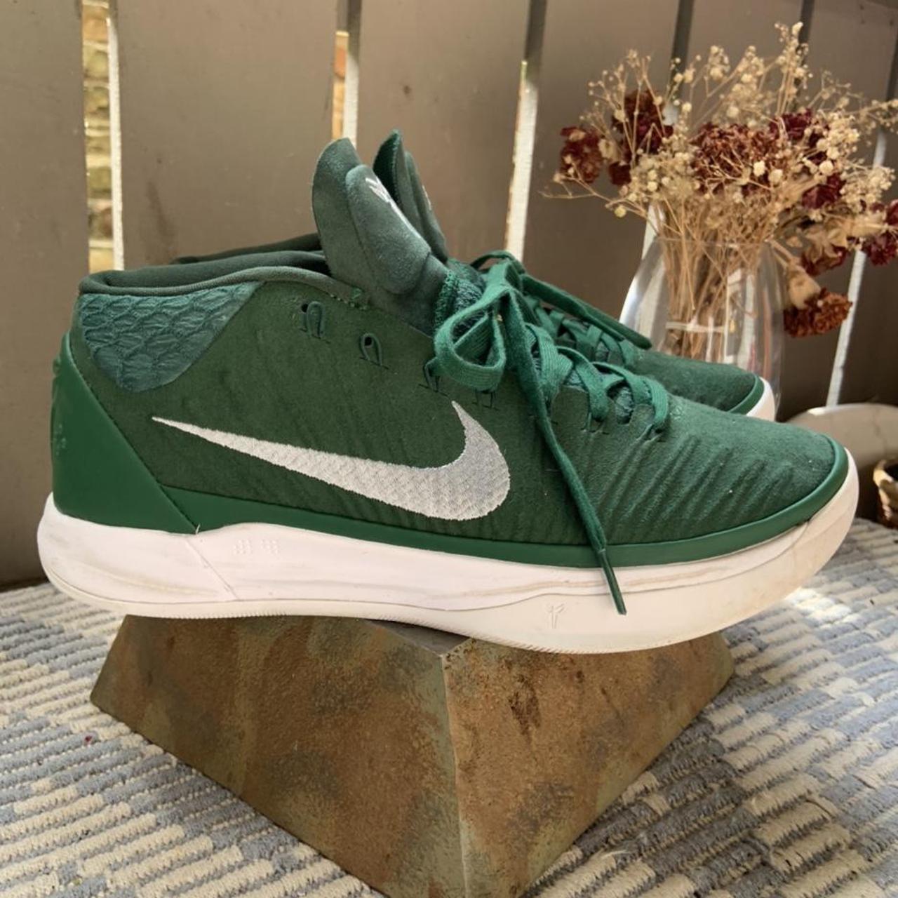 kobe ad gorge green