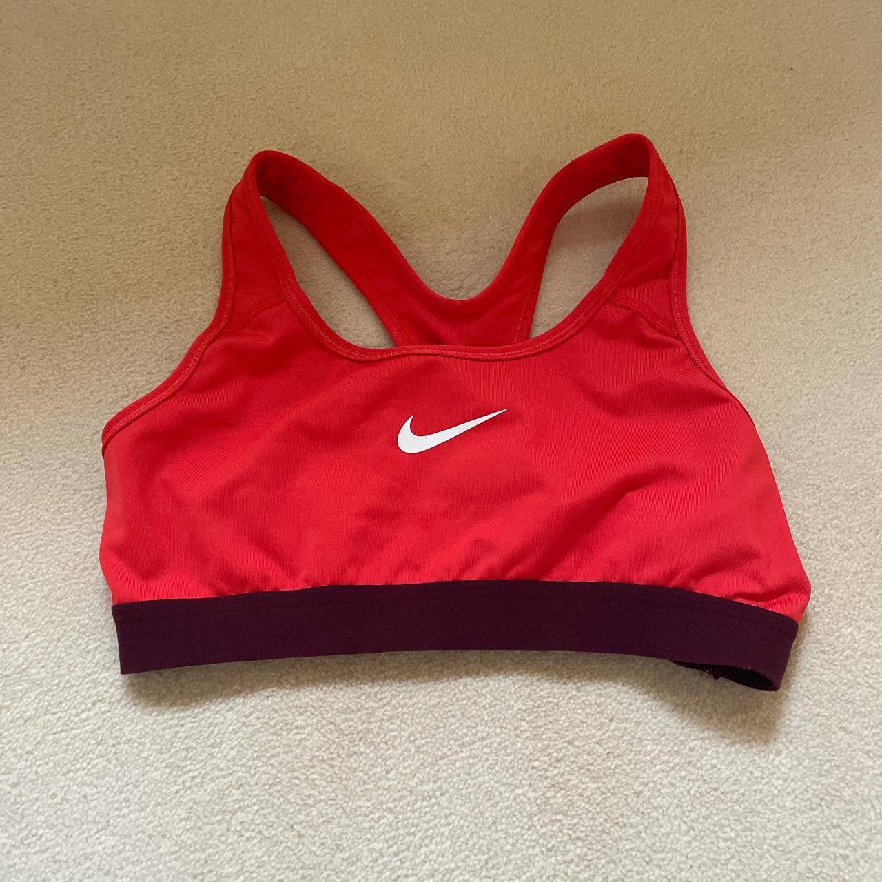 Nike red sports bra. #nike #red #sportsbra #bra - Depop