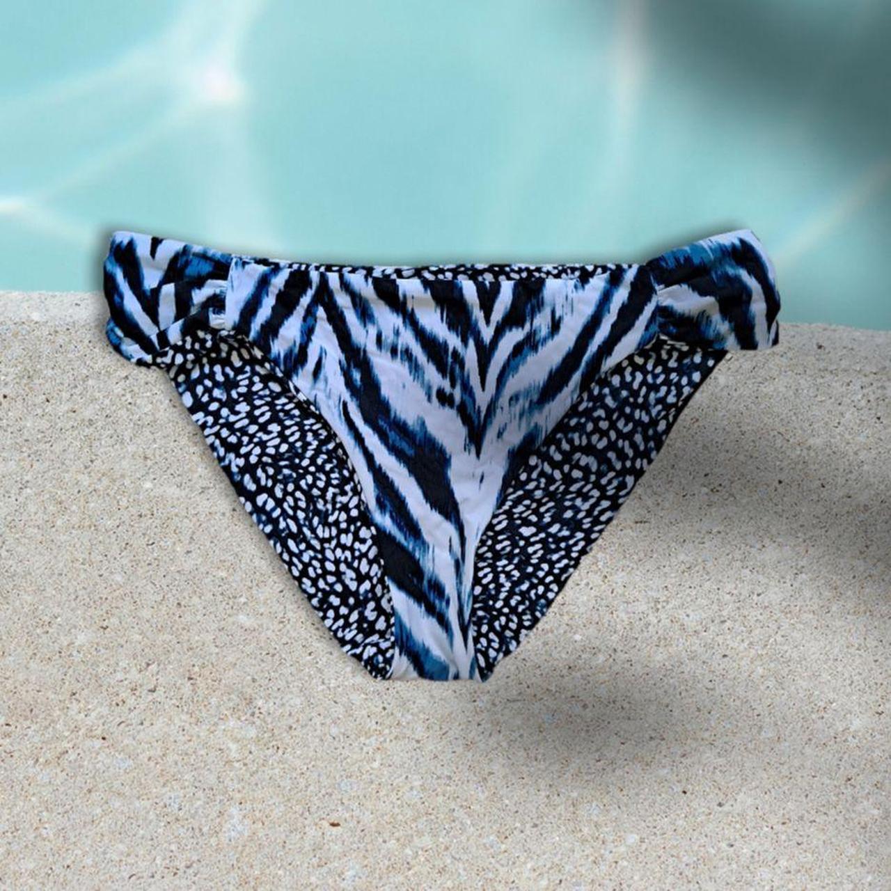 Product Image 1 - La Blanca Reversible Bikini Bottom
Color