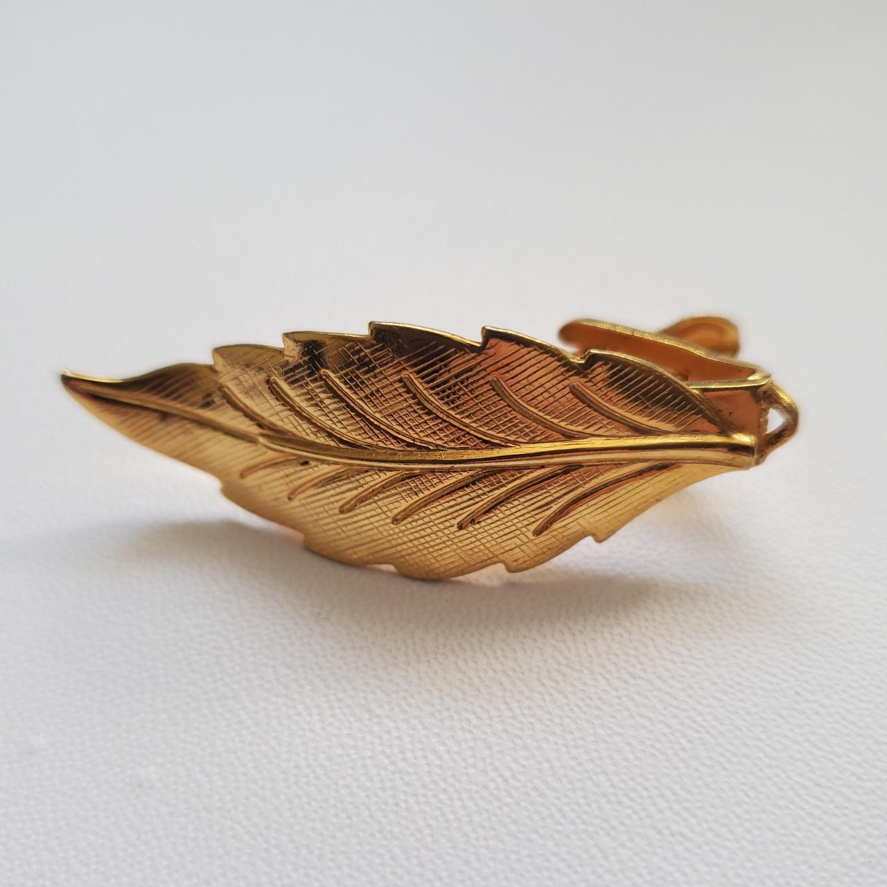 Product Image 1 - Vintage gold leaf clip.

#vintage #vintageclip