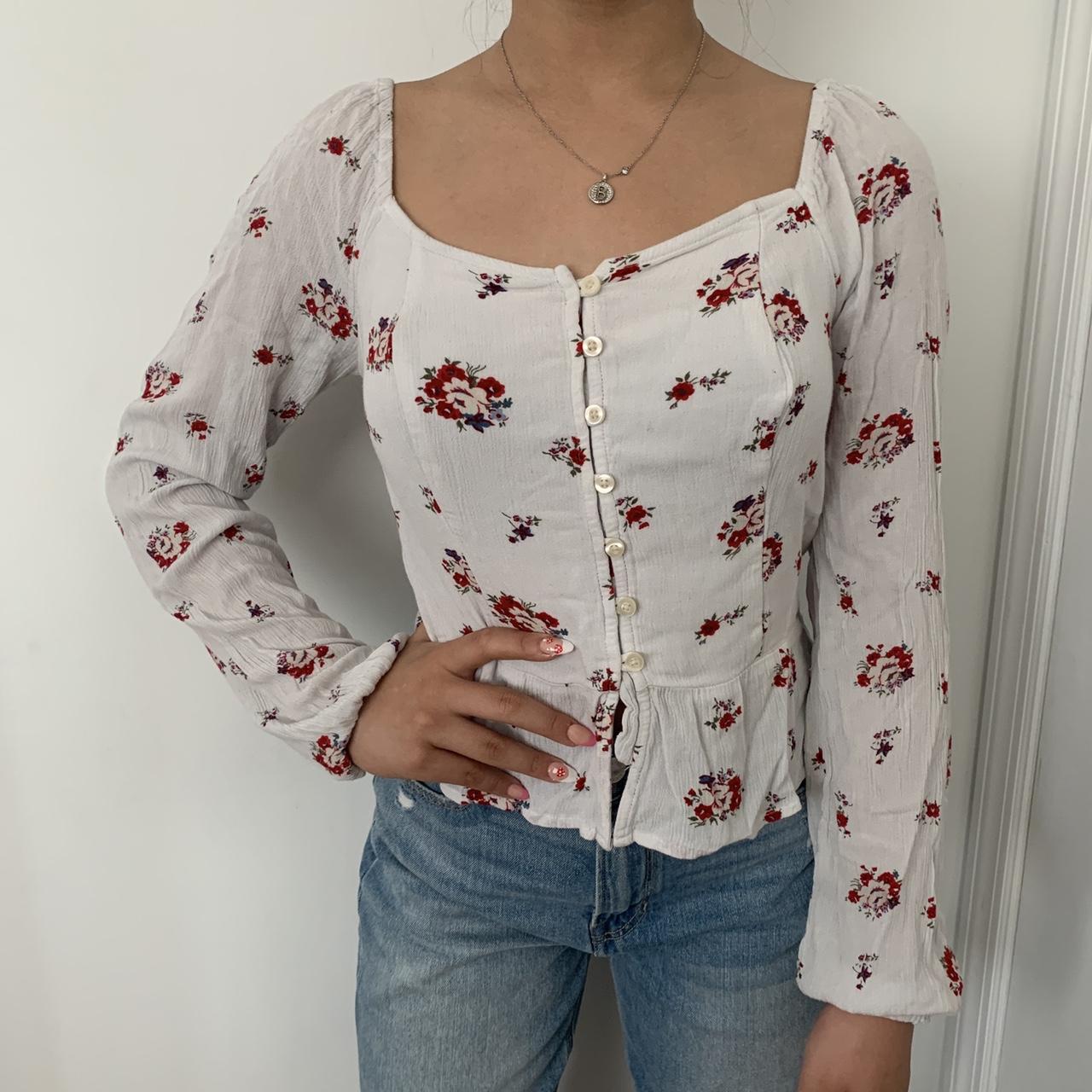 Hollister Square Neck Floral Button Blouse- the... - Depop